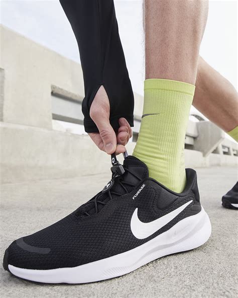 nike schuhe schwarz 37 revolution|Nike revolution 7 8.5.